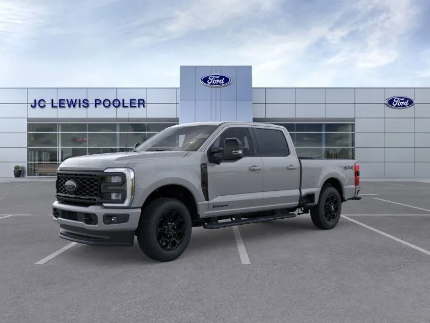 2025 Ford F-250 Lariat photo 1