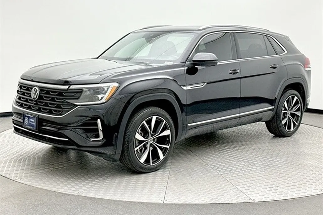 2025 Volkswagen Atlas Cross Sport SEL Premium R-Line photo 1