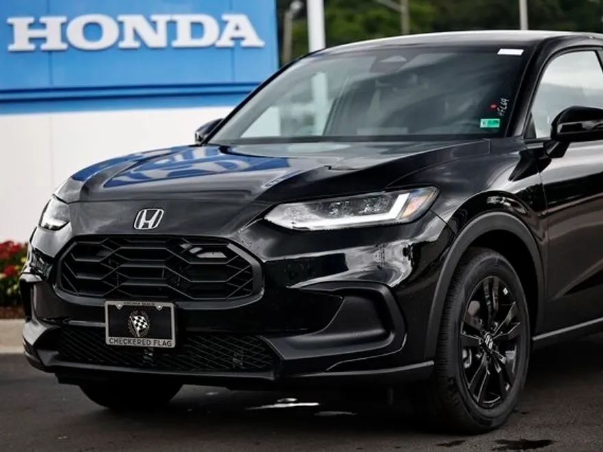 2026 Honda HR-V Sport photo 1