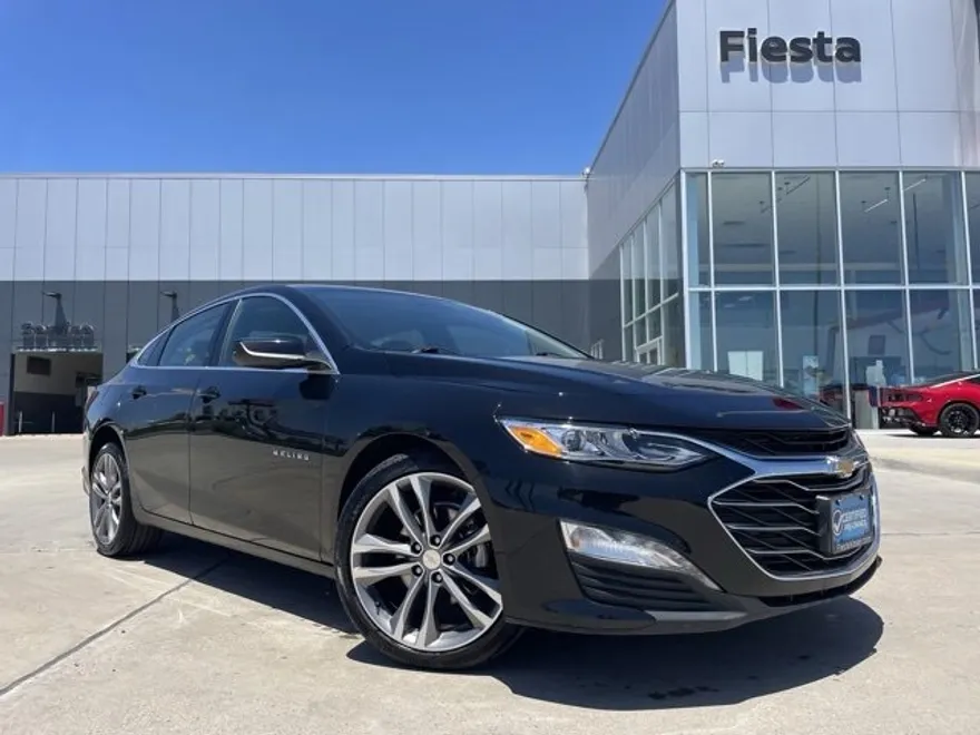 2024 Chevrolet Malibu Premier 2LT photo 1