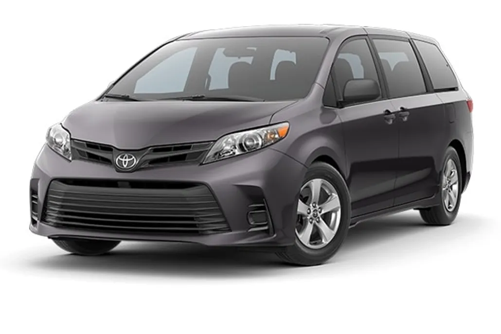 2019 Toyota Sienna XLE photo 1
