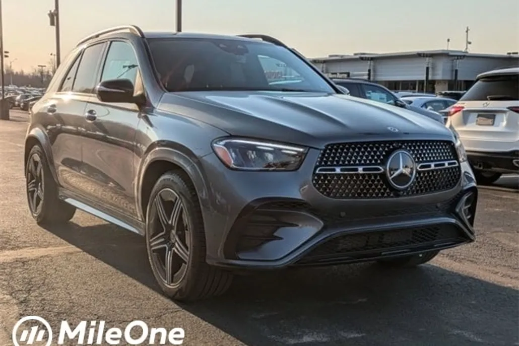 2025 Mercedes Benz GLE 580 4MATIC photo 1