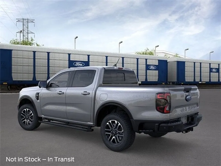 2025 Ford Ranger Lariat photo 1