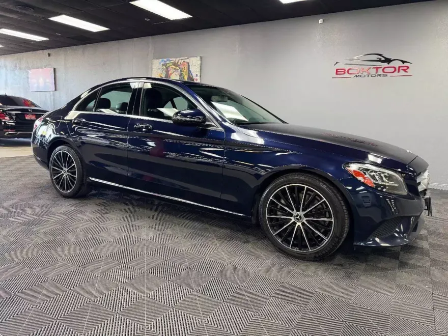 2019 Mercedes Benz C 300 Sedan photo 1