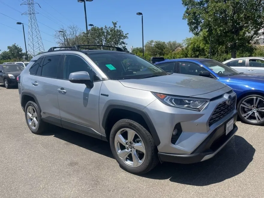 2021 Toyota RAV4 Hybrid Limited photo 1