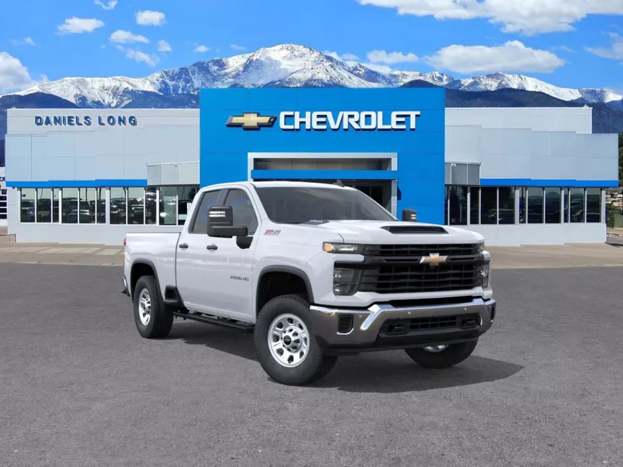2025 Chevrolet Silverado 2500HD photo 1