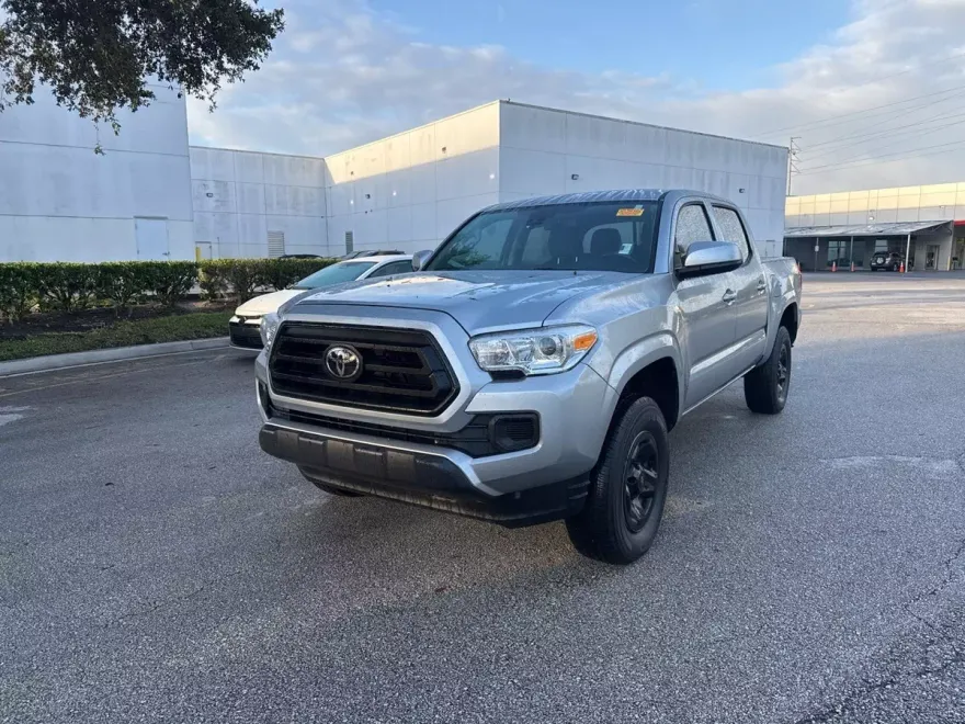 2023 Toyota Tacoma SR photo 1
