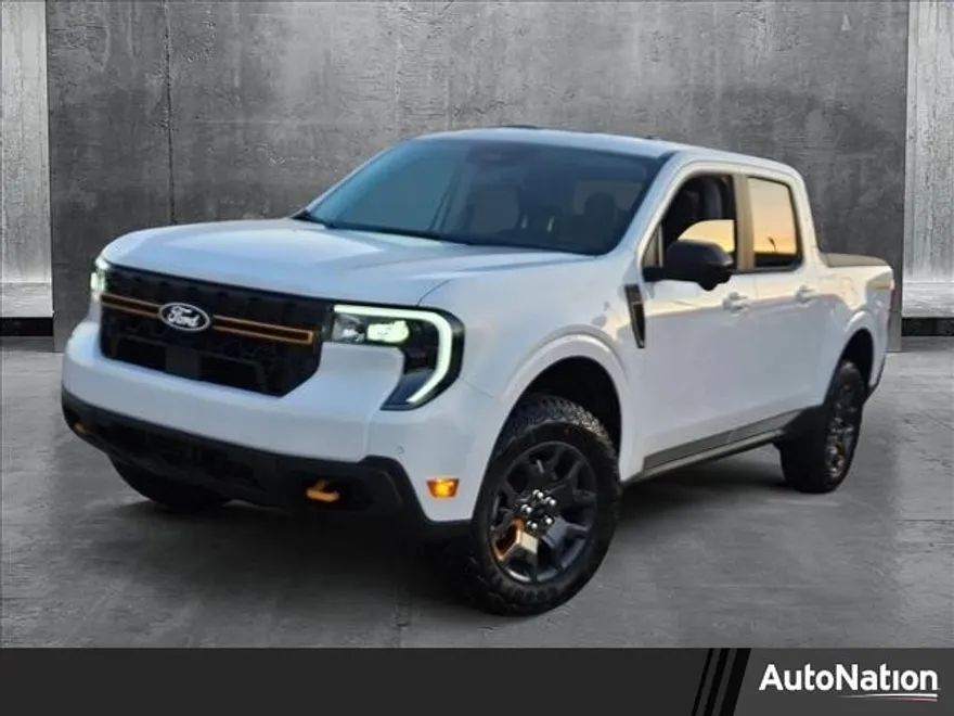 2025 Ford Maverick Tremor photo 1