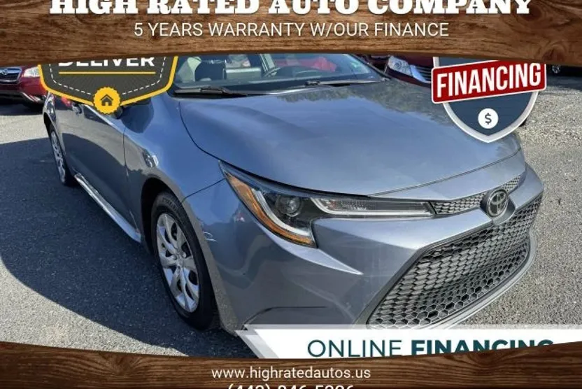 2020 Toyota Corolla LE photo 1