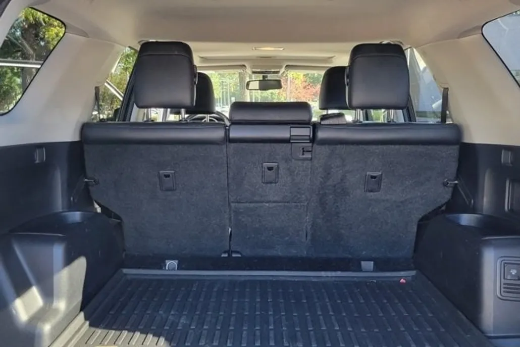 2013 Toyota 4Runner SR5 photo 1