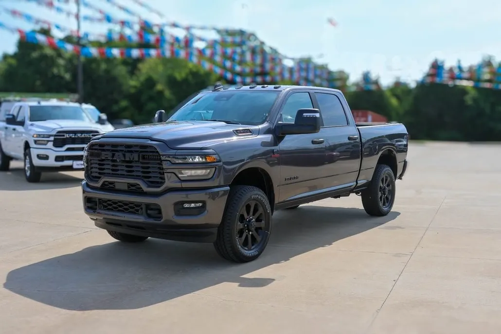 2025 Ram 2500 Big Horn photo 1