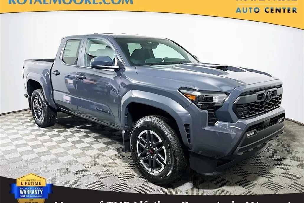 2025 Toyota Tacoma TRD Sport photo 1