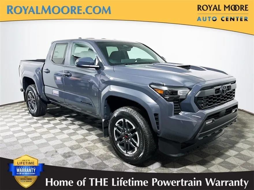 2025 Toyota Tacoma TRD Sport photo 1