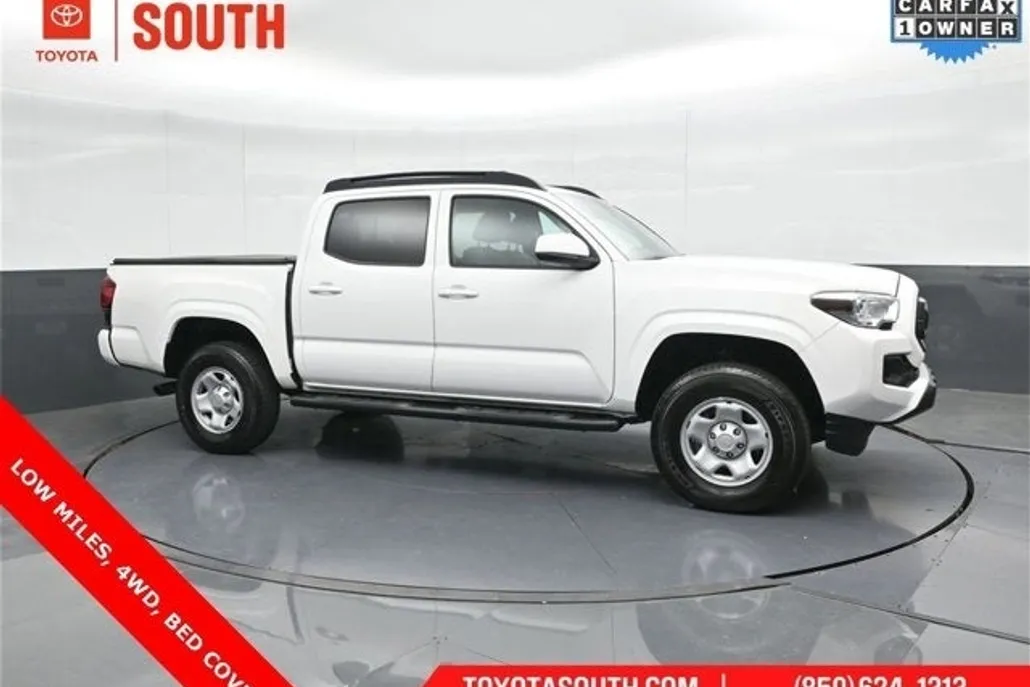 2023 Toyota Tacoma SR V6 photo 1