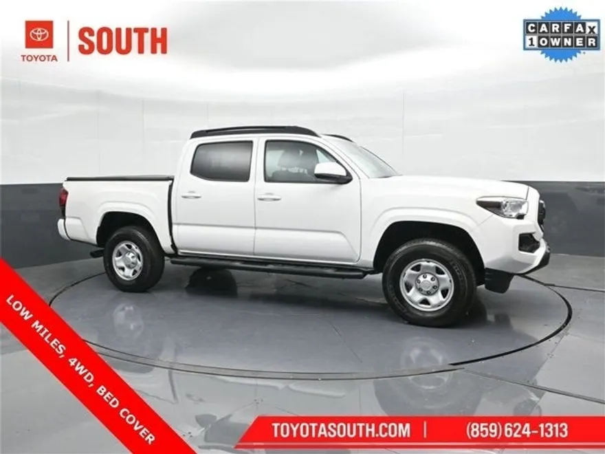 2023 Toyota Tacoma SR V6 photo 1