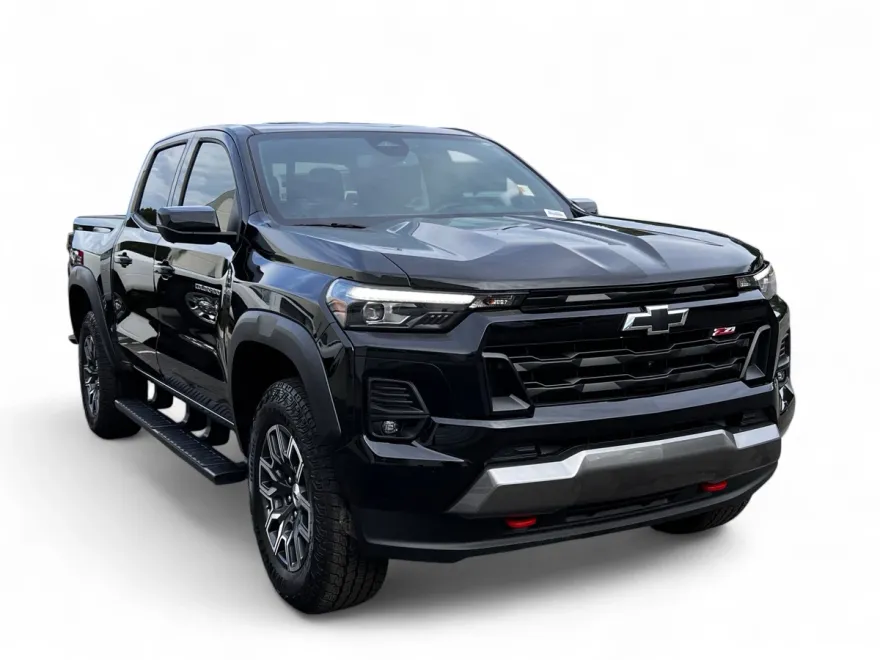2024 Chevrolet Colorado Z71 photo 1