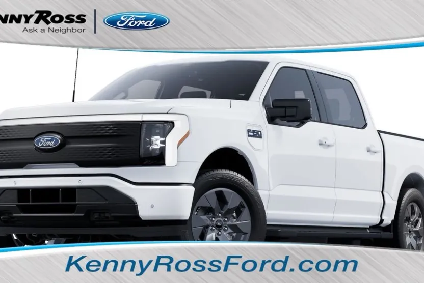 2025 Ford F-150 Lightning photo 1