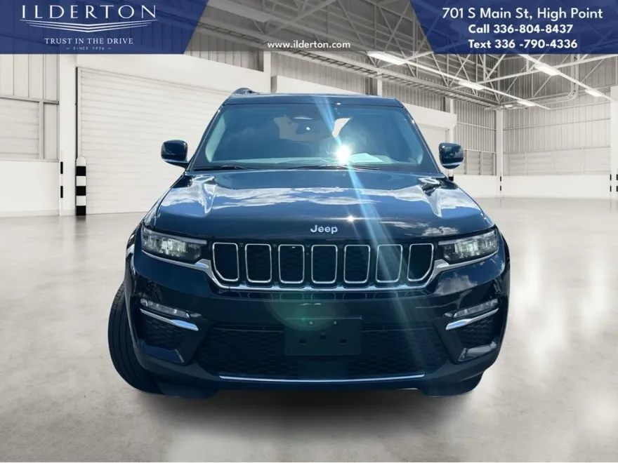 2022 Jeep Grand Cherokee Limited photo 1