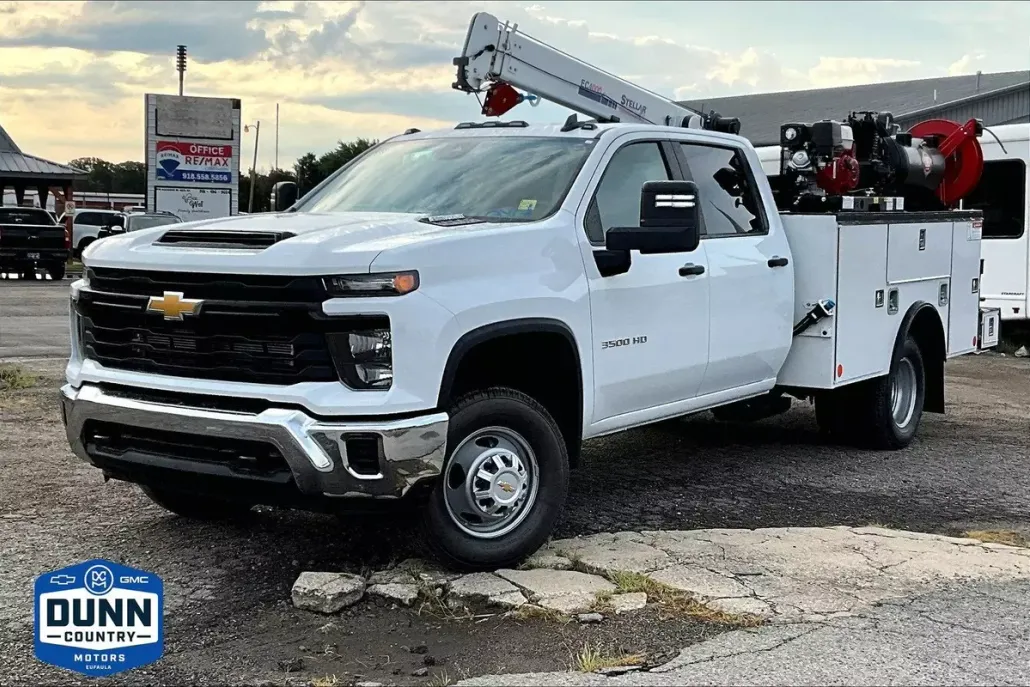 2025 Chevrolet Silverado 3500HD Work Truck photo 1