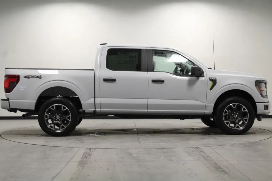 2025 Ford F-150 STX photo 1