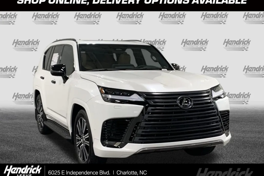 2025 Lexus LX Luxury photo 1