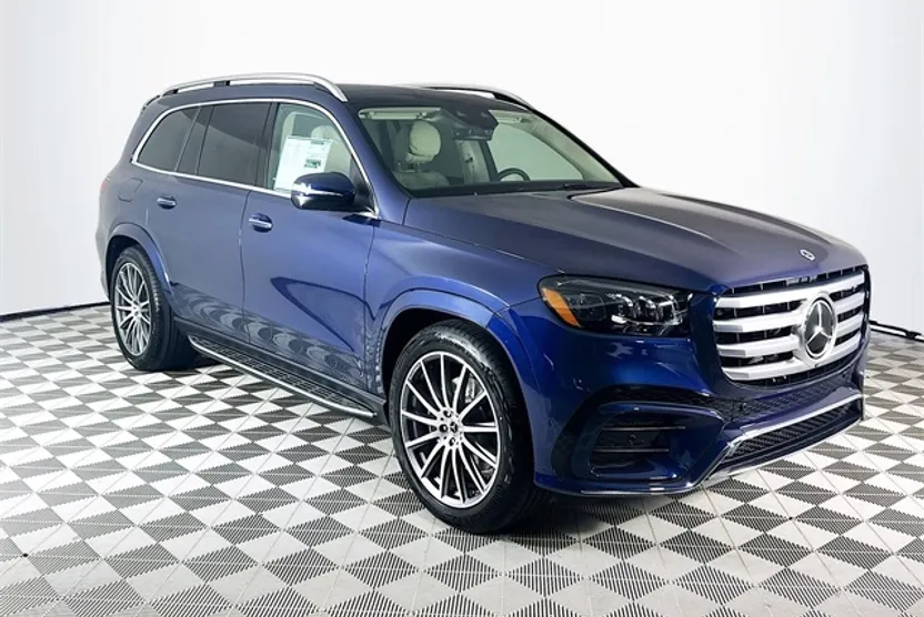 2026 Mercedes Benz GLS 450 4MATIC photo 1