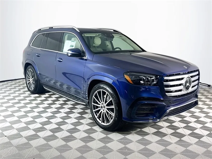2026 Mercedes Benz GLS 450 4MATIC photo 1