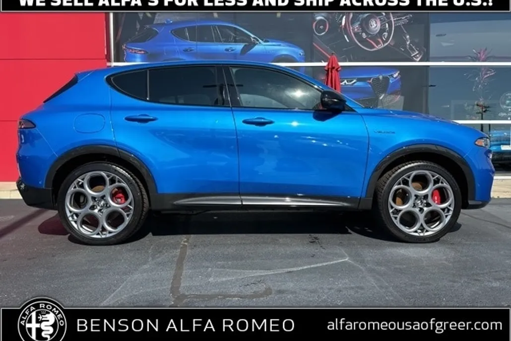 2024 Alfa Romeo Tonale Veloce photo 1