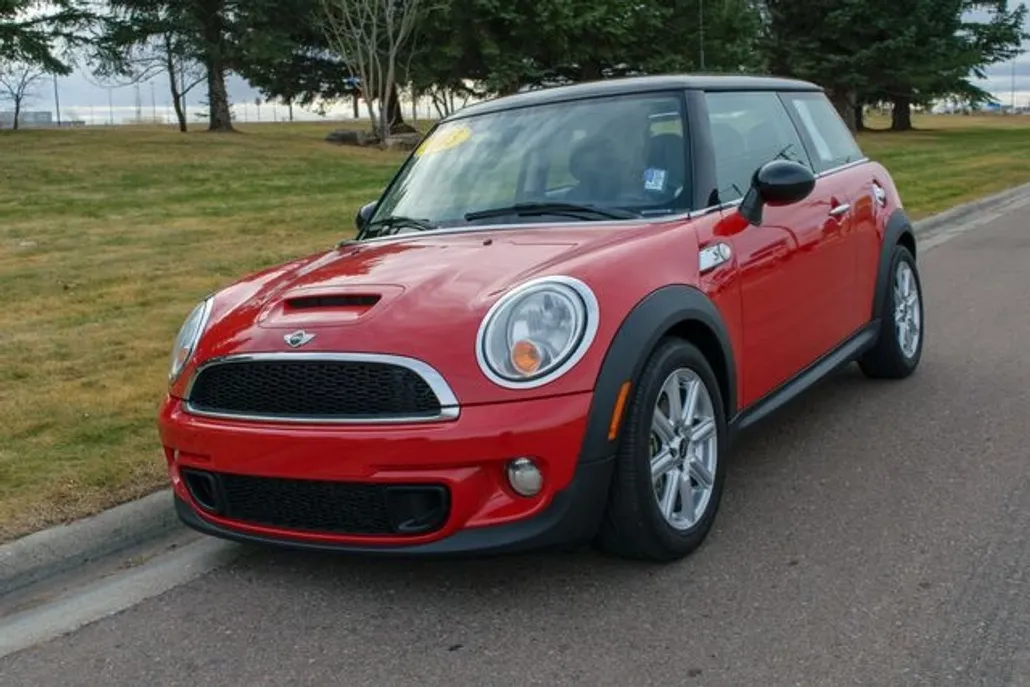 2013 Mini Cooper S Hardtop photo 1