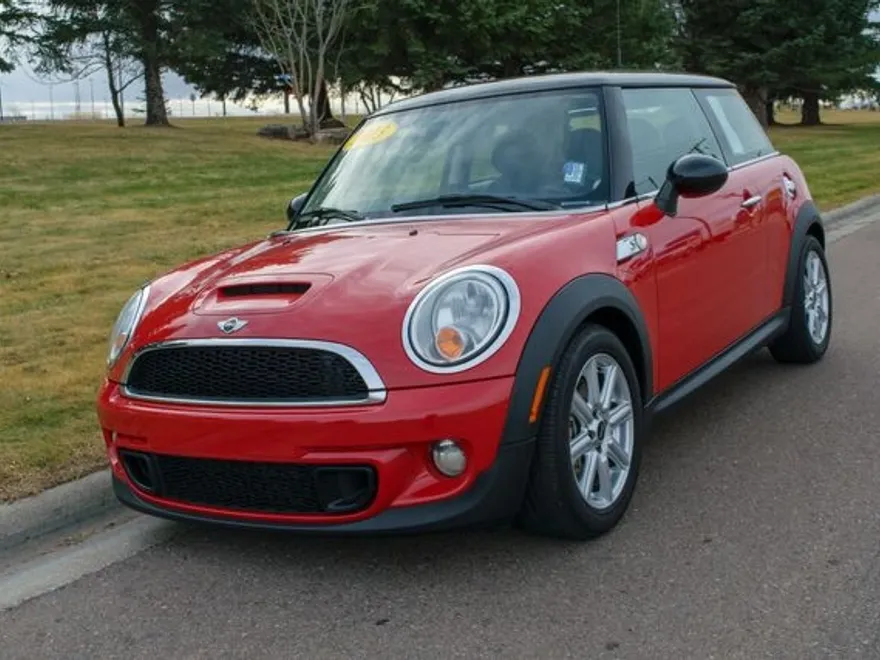 2013 Mini Cooper S Hardtop photo 1