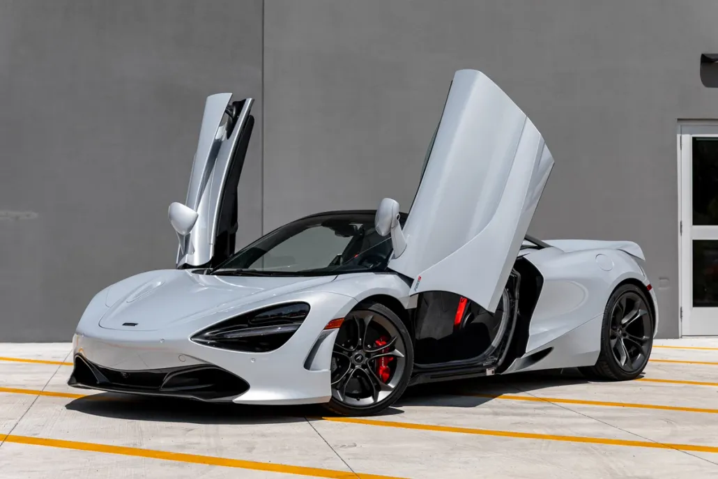 2022 Mclaren 720S Spider photo 1