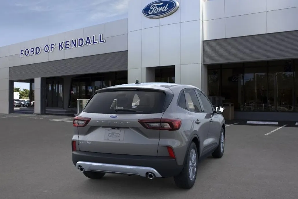 2026 Ford Escape Active photo 1