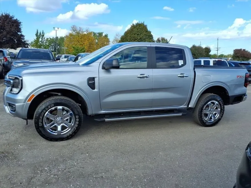 2024 Ford Ranger XLT photo 1