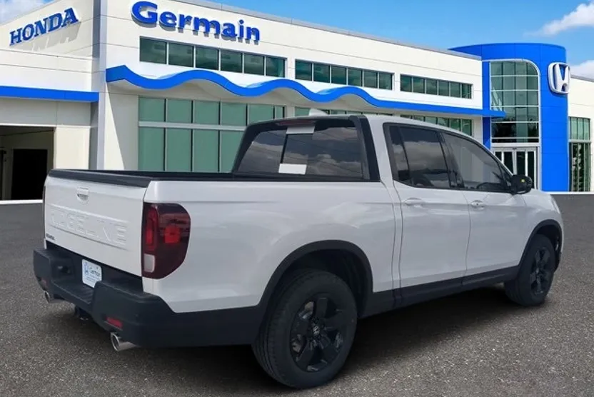 2025 Honda Ridgeline Black Edition photo 1