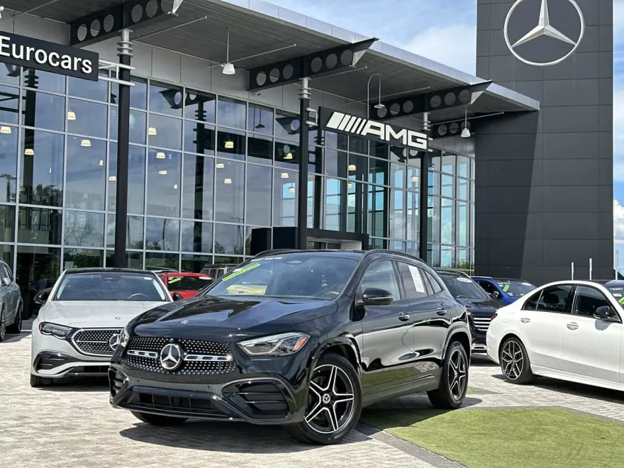 2025 Mercedes Benz GLA 250 photo 1