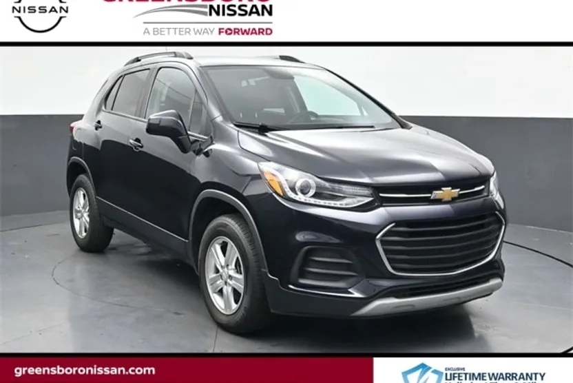 2021 Chevrolet Trax LT photo 1