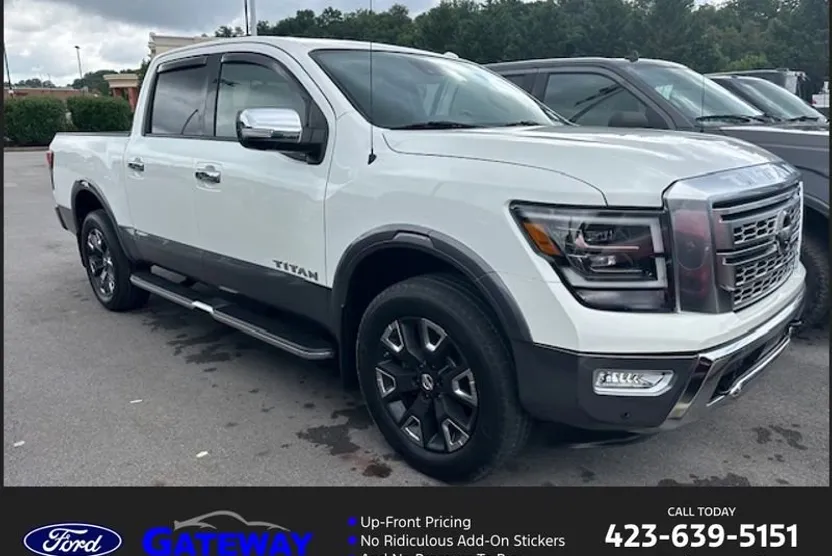 2021 Nissan Titan Platinum Reserve photo 1