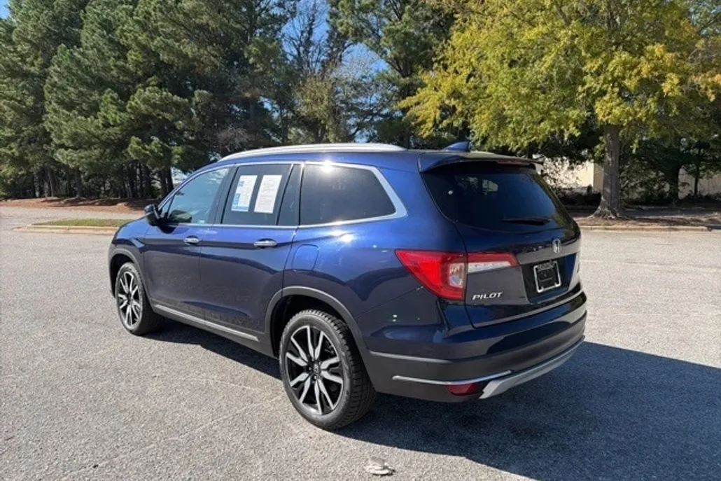 2019 Honda Pilot Elite photo 1