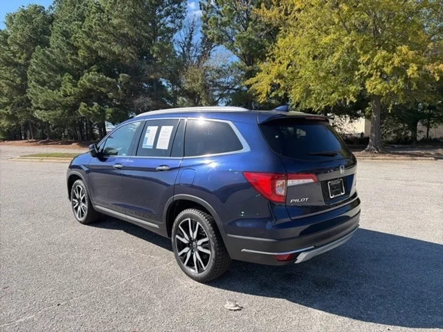 2019 Honda Pilot Elite photo 1