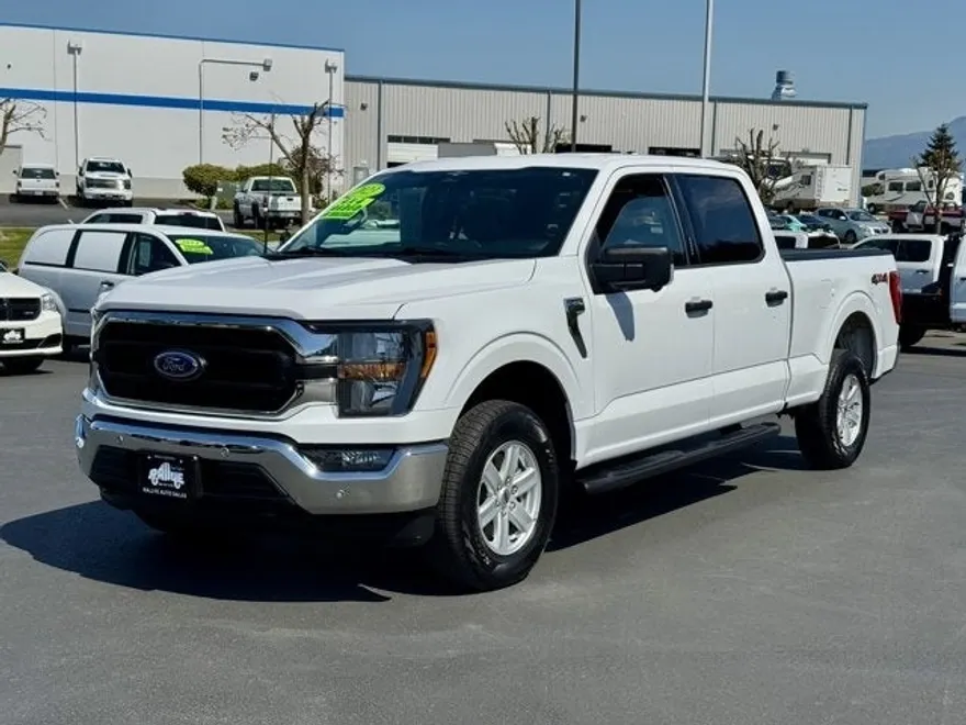 2023 Ford F-150 XLT photo 1