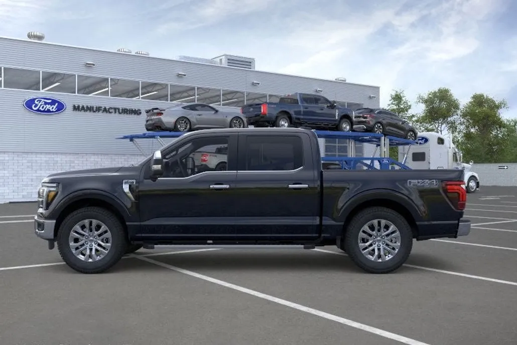 2025 Ford F-150 Lariat photo 1