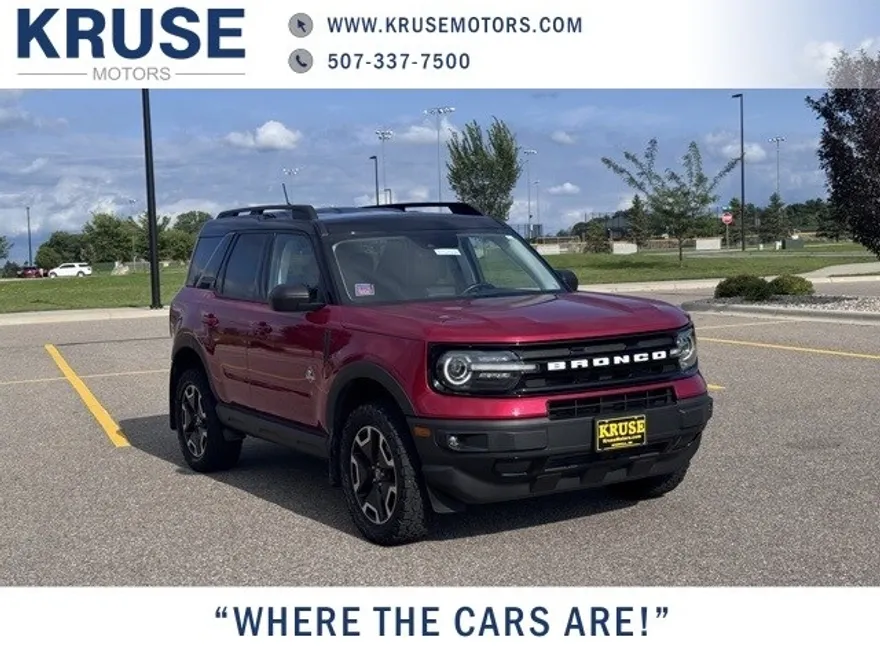 2021 Ford Bronco Sport Outer Banks photo 1