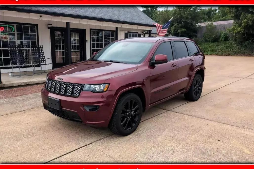 2020 Jeep Grand Cherokee Altitude photo 1