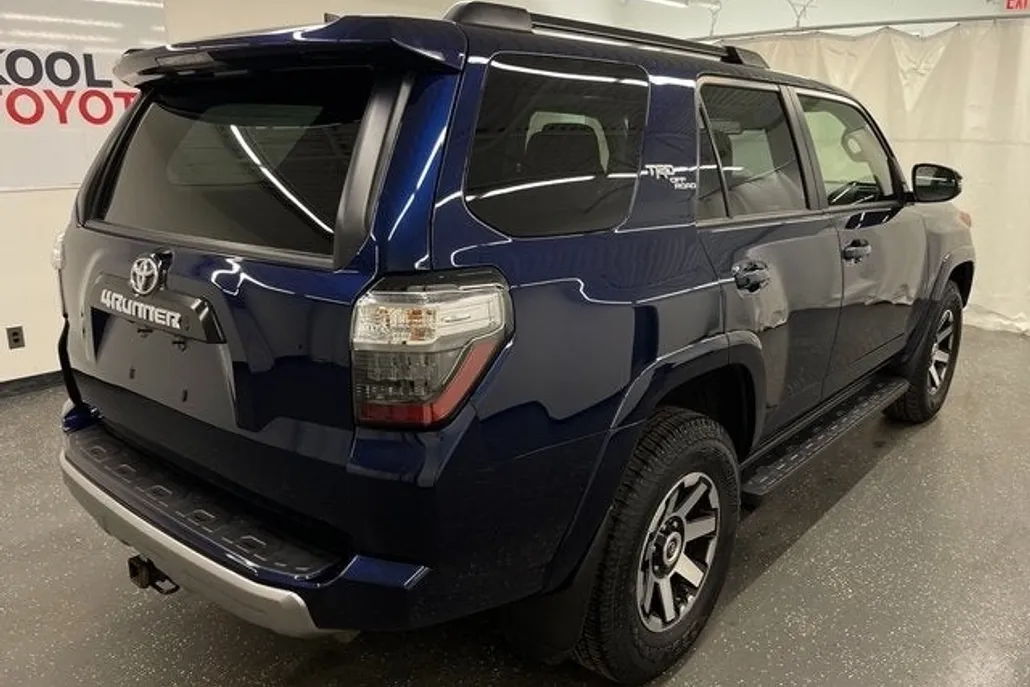 2021 Toyota 4Runner TRD Off-Road Premium photo 1