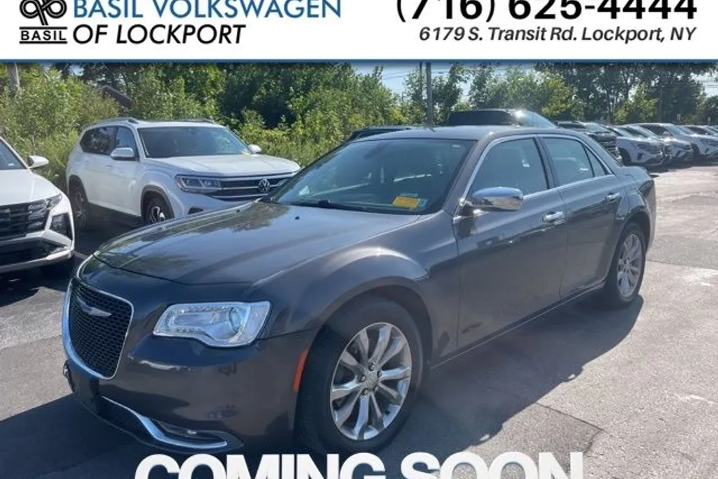 2018 Chrysler 300 Limited photo 1