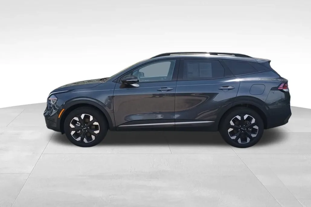 2024 Kia Sportage X-Line photo 1