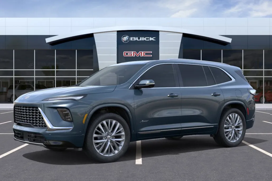 2026 Buick Enclave Avenir photo 1