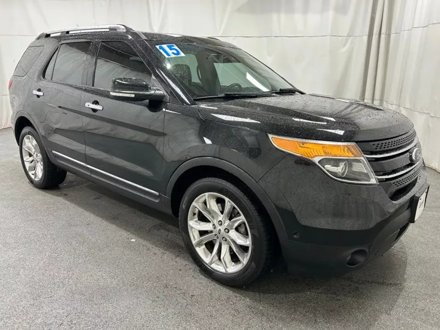 2015 Ford Explorer Limited photo 1