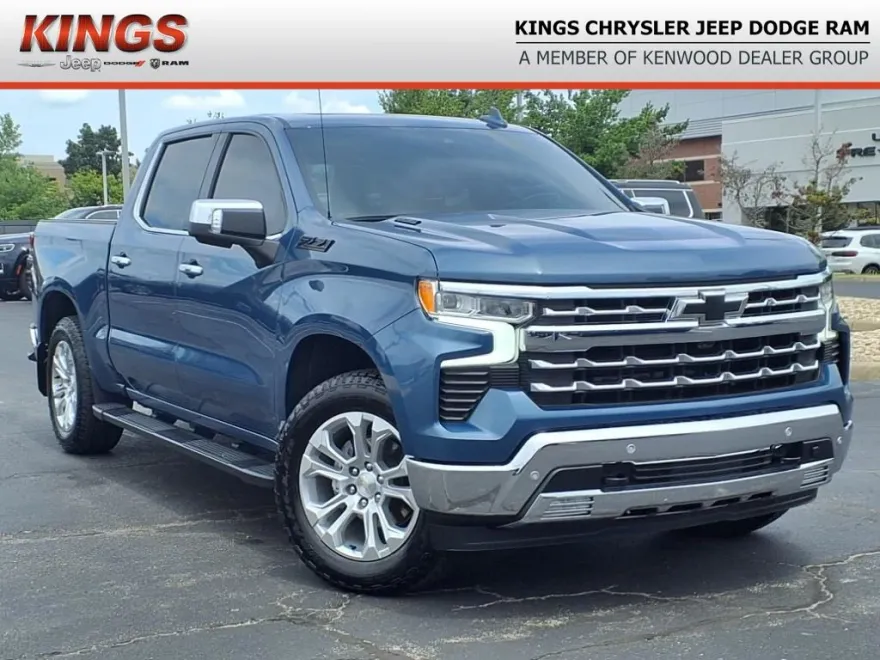 2024 Chevrolet Silverado 1500 LTZ photo 1