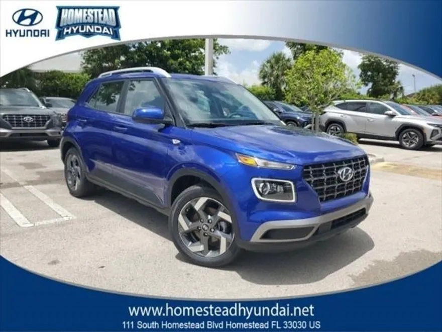 2025 Hyundai Venue Limited photo 1